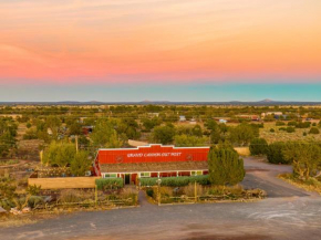 Historic Trading Post - 5-Star Grand Canyon Stay